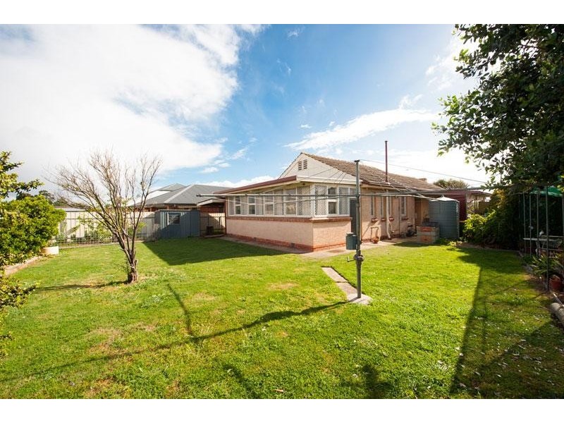 7 Tralee Ave, Broadview SA 5083