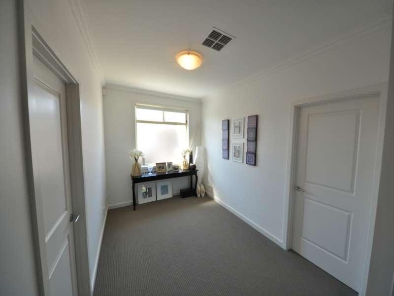 2/112-114 Anzac Hwy, Glandore SA 5037