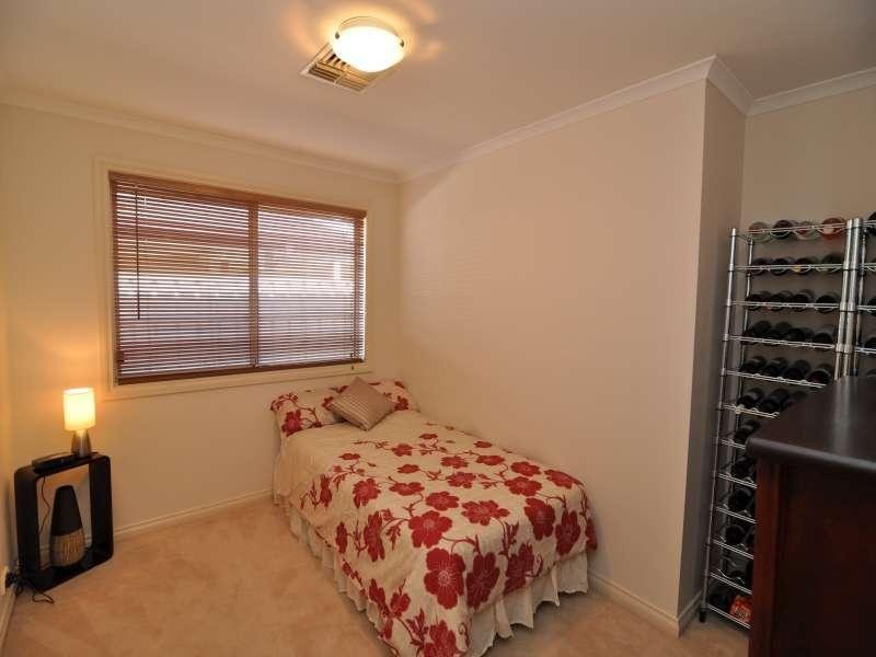 23 Woodland  Dr, Oakden SA 5086