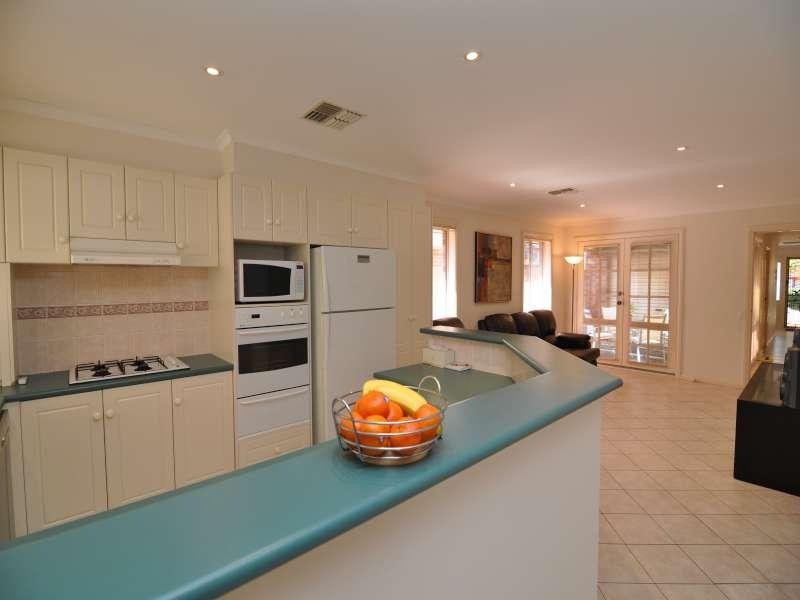 23 Woodland  Dr, Oakden SA 5086