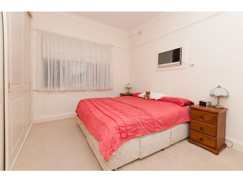 94 Albert St, Prospect SA 5082