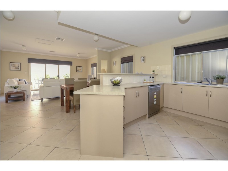 71A  Churchill Road, Prospect SA 5082