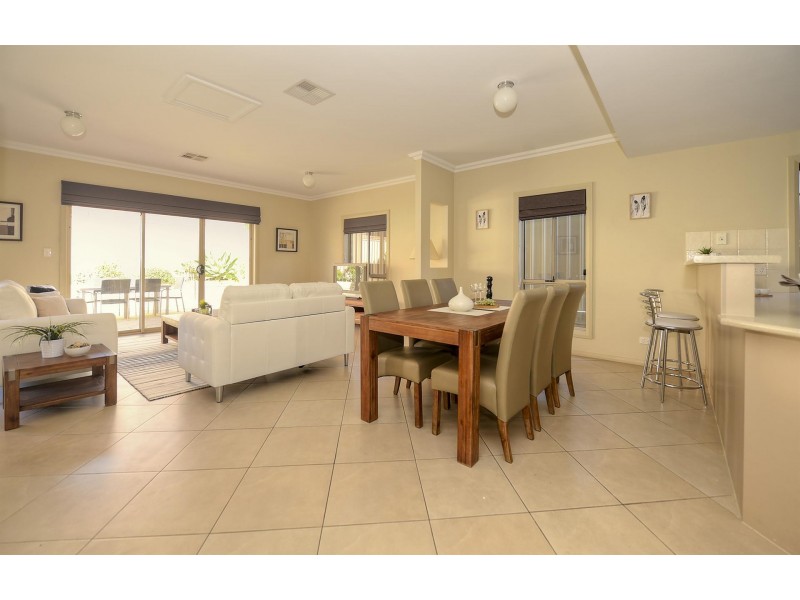 71A  Churchill Road, Prospect SA 5082