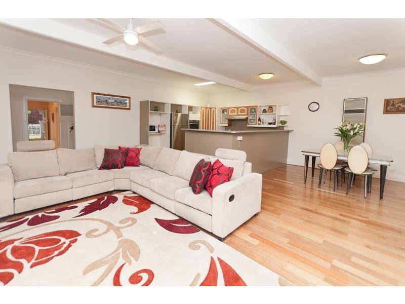 94 Albert St, Prospect SA 5082