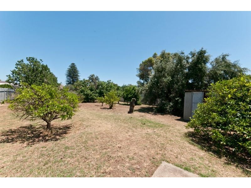 2 William St, Kilburn SA 5084