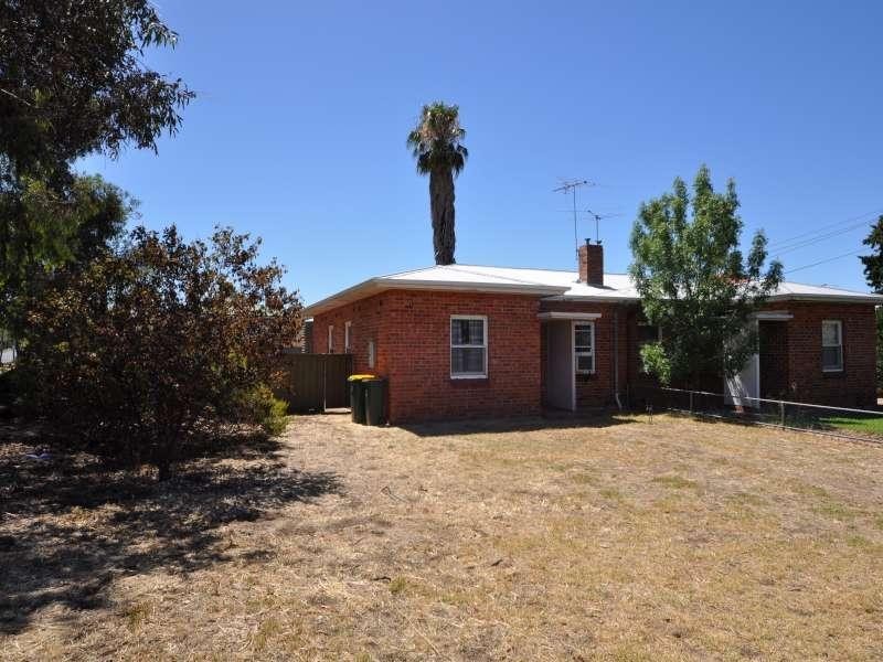 38 Blamey Ave, Broadview SA 5083