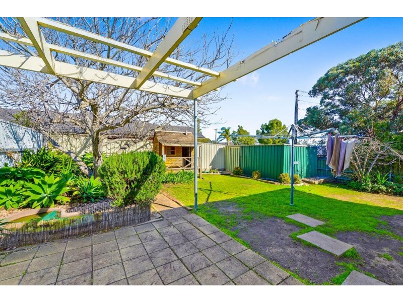 4 Southbury Crescent, Enfield SA 5085