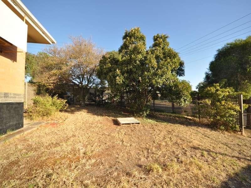 5 Stevens Avenue, Para Hills SA 5096