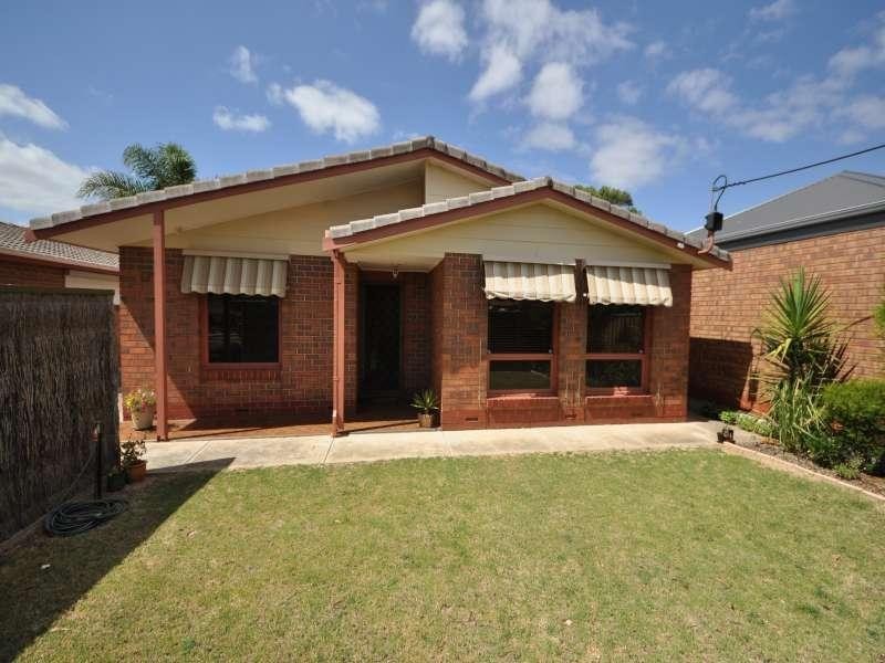 2/7 Iona St, Broadview SA 5083