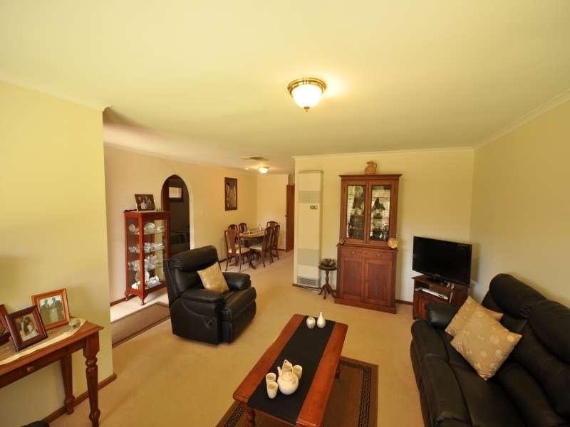 2/7 Iona St, Broadview SA 5083