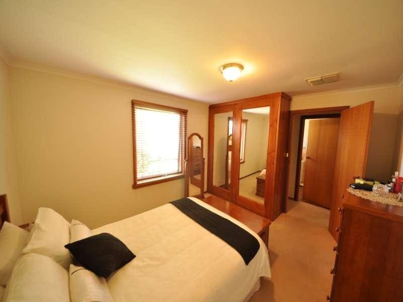 2/7 Iona St, Broadview SA 5083