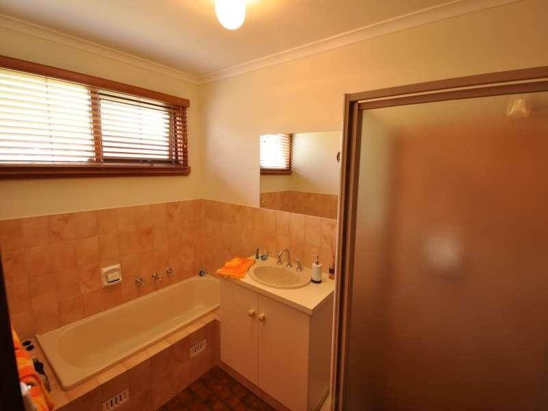 2/7 Iona St, Broadview SA 5083