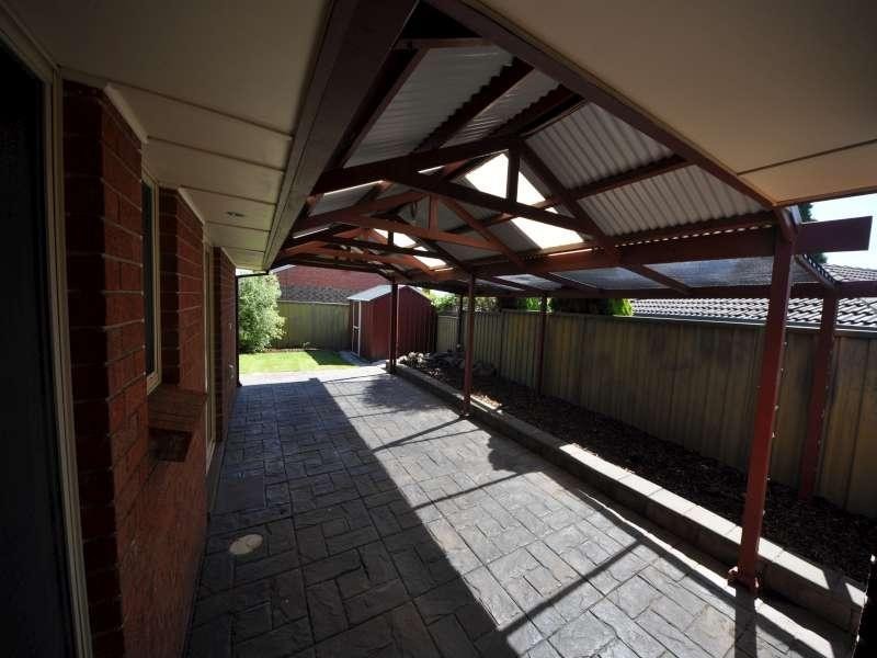 6 Grace Ct, Wynn Vale SA 5127