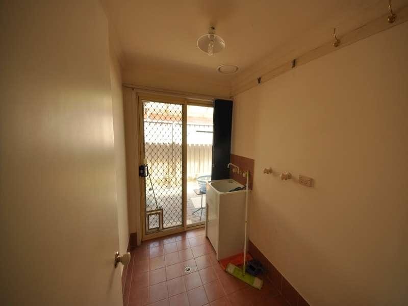 17 Hanbury  Ct, Oakden SA 5086