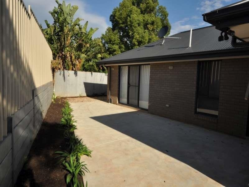 21A Tolmer Rd Rd, Elizabeth Park SA 5113