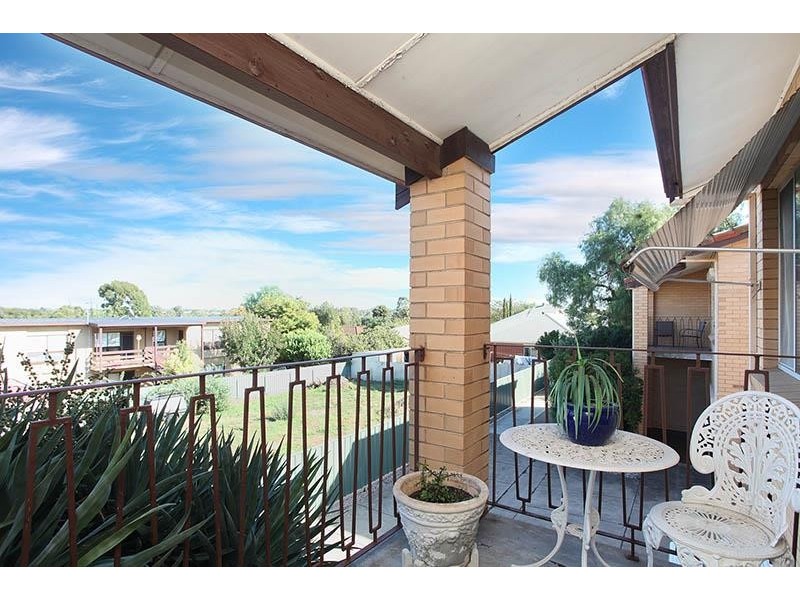 2/64 Rose  St, Prospect SA 5082