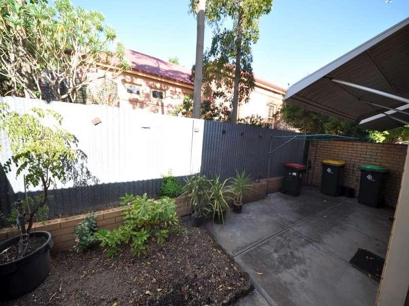 2/64 Rose  St, Prospect SA 5082