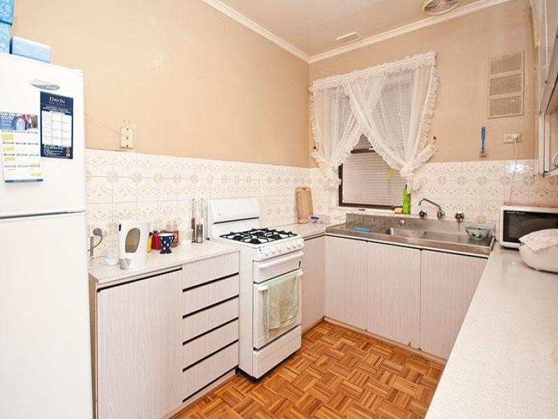 3 Copley  St, Broadview SA 5083