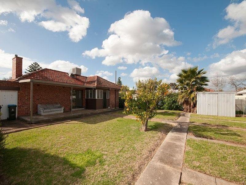 3 Copley  St, Broadview SA 5083