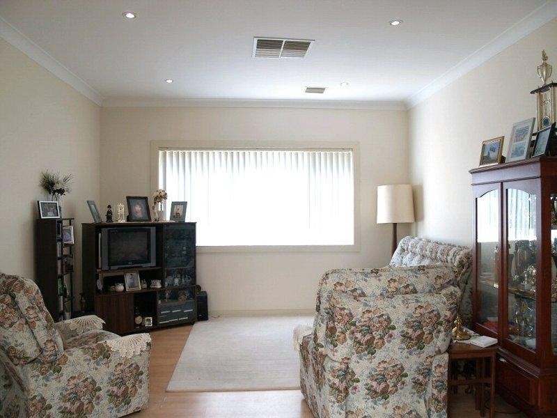 24 Millbank Ave, Gilles Plains SA 5086