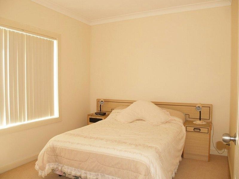 24 Millbank Ave, Gilles Plains SA 5086