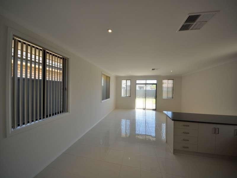 9A Esther Binks Avenue, Greenacres SA 5086