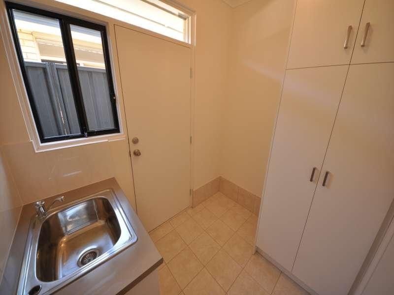 9A Esther Binks Avenue, Greenacres SA 5086