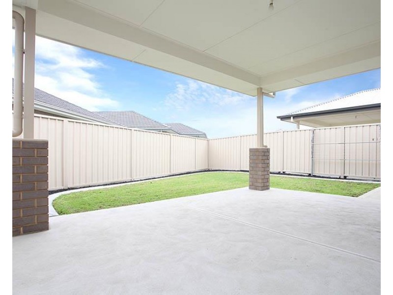 27A Barton Street, Blair Athol SA 5084