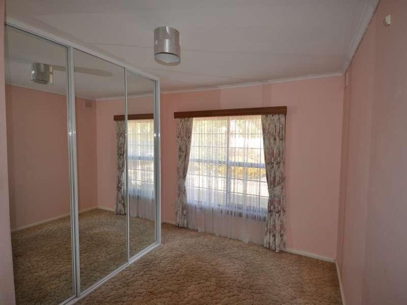 85 Hamblynn Rd, Elizabeth Downs SA 5113