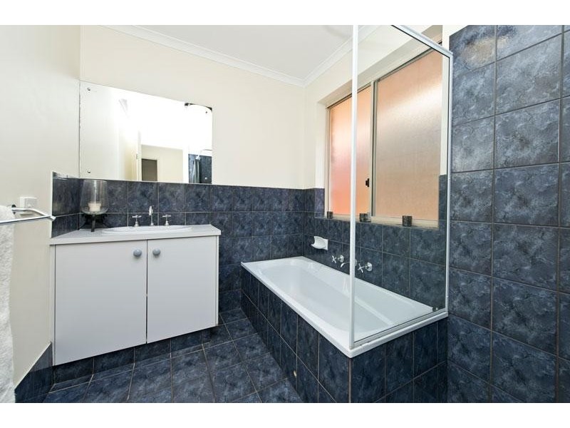 40 Stillwell Ct, Greenwith SA 5125