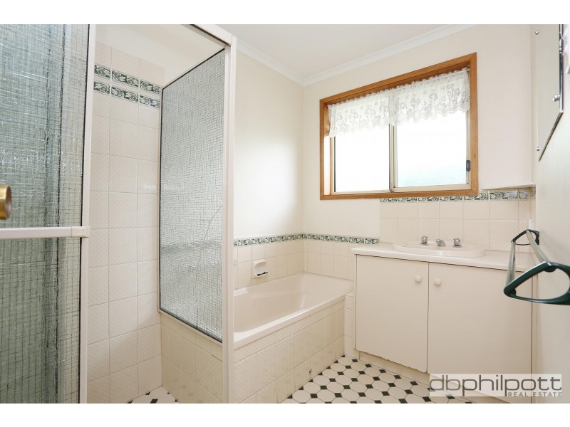 1/2 Trafford Road, Hope Valley SA 5090
