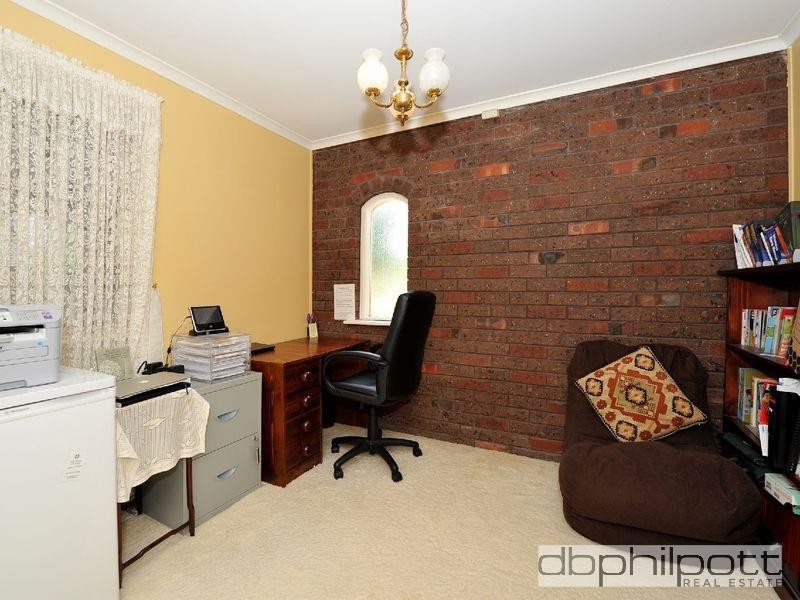 18 Lulworth Place, Flagstaff Hill SA 5159