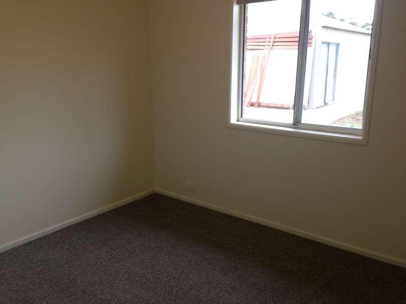 6 Elmwood Cct, Blakeview SA 5114