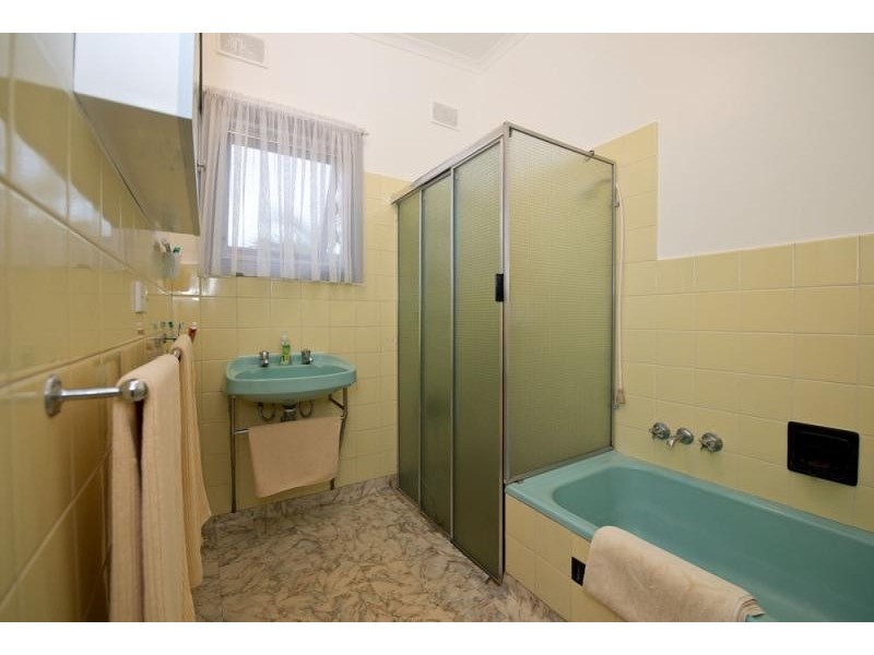 5 Binderi Cres, Ingle Farm SA 5098