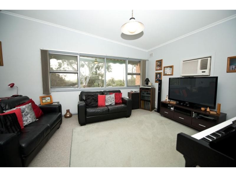 5 Binderi Cres, Ingle Farm SA 5098