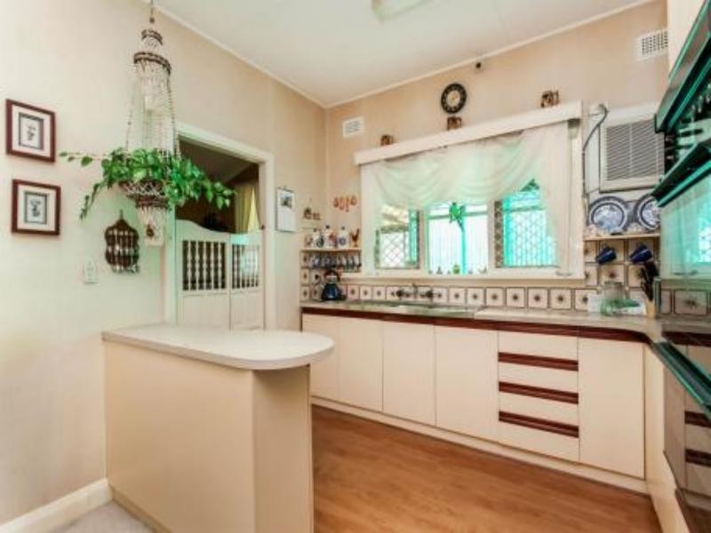 49 Manuel Ave, Blair Athol SA 5084