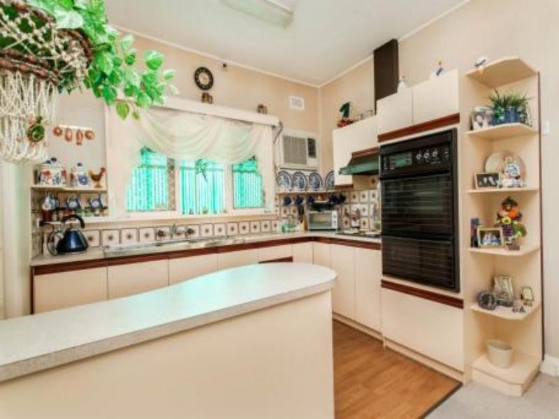 49 Manuel Ave, Blair Athol SA 5084