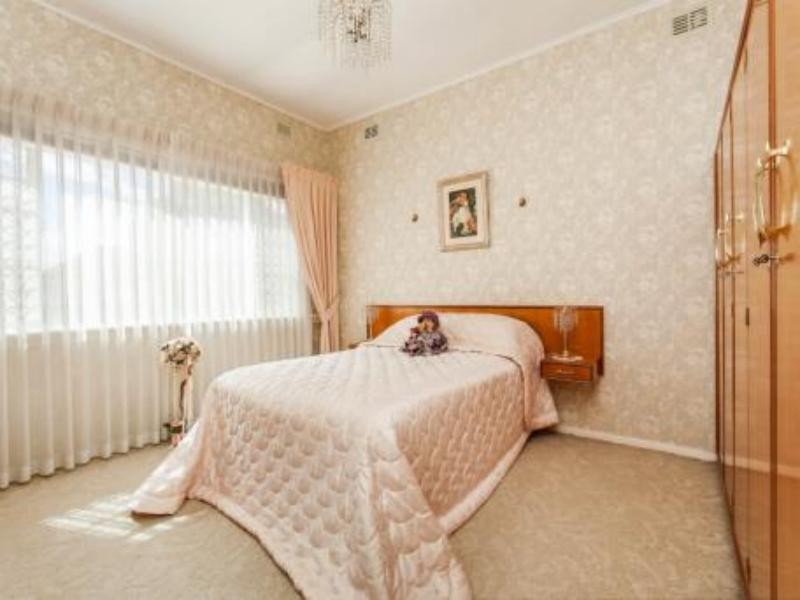 49 Manuel Ave, Blair Athol SA 5084