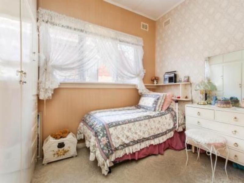 49 Manuel Ave, Blair Athol SA 5084