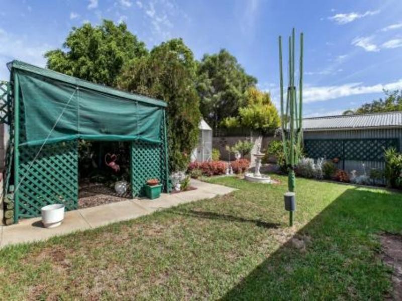 49 Manuel Ave, Blair Athol SA 5084