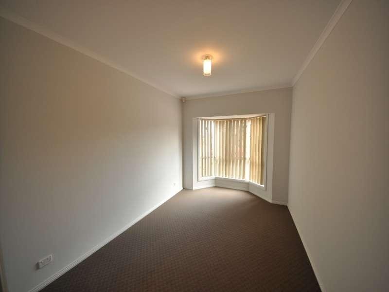 21A Manuel Ave, Blair Athol SA 5084
