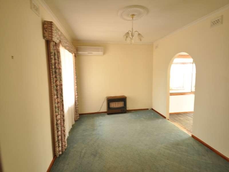 24 Hillsea Ave, Clearview SA 5085