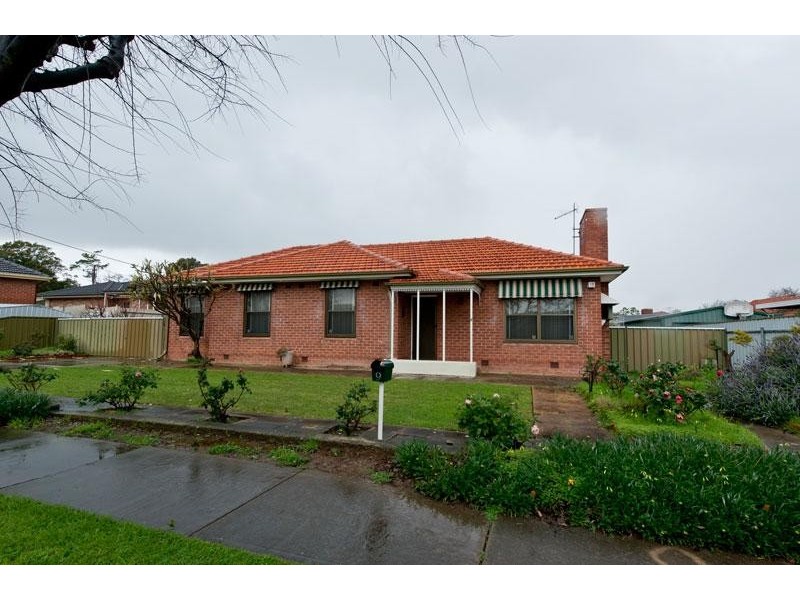 9 Audrey Ave, Blair Athol SA 5084