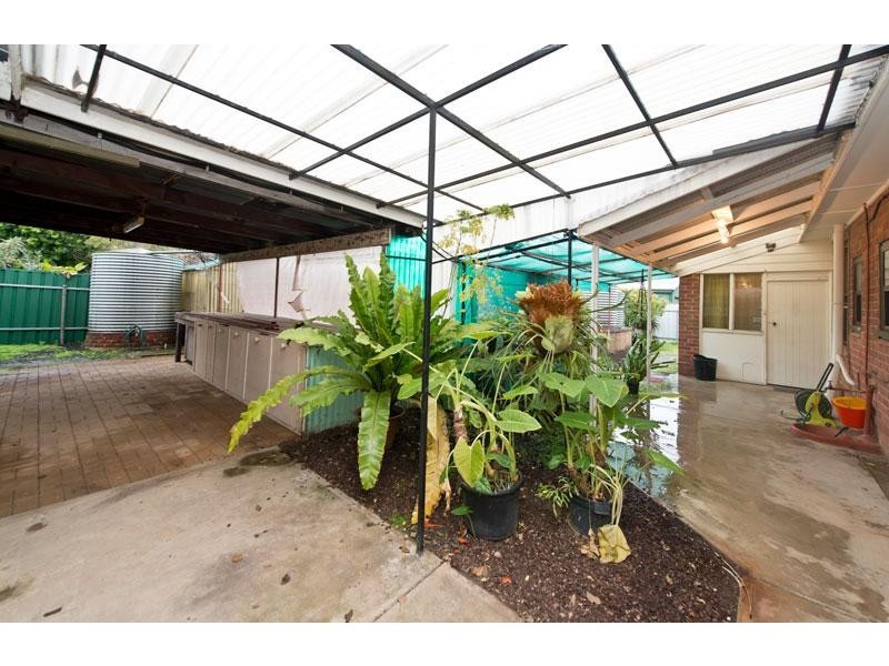 9 Audrey Ave, Blair Athol SA 5084