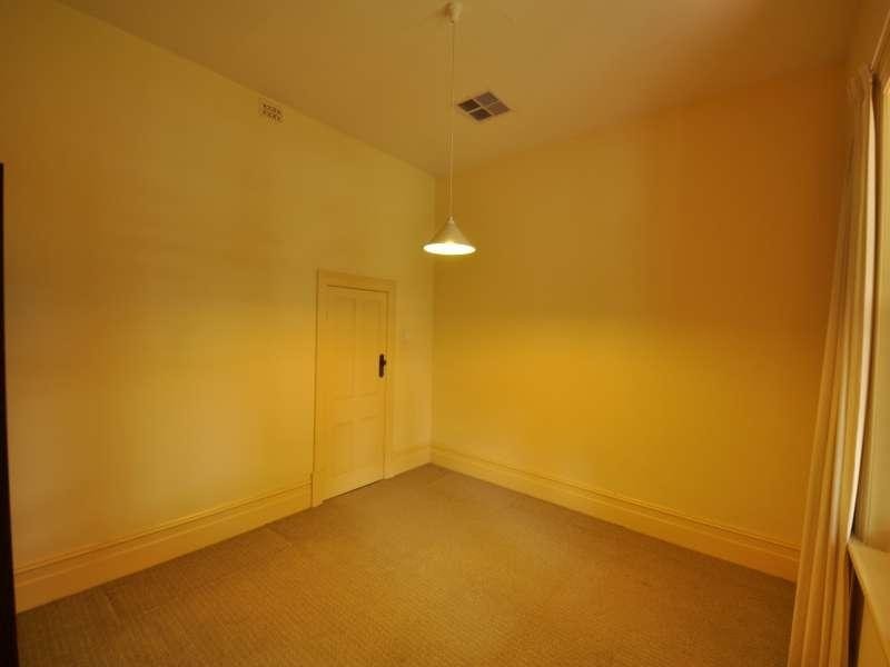 17 Labrina Ave, Prospect SA 5082