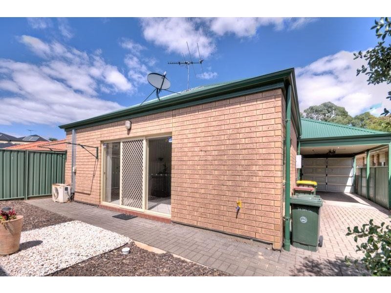 35 Swan  Cct, Mawson Lakes SA 5095