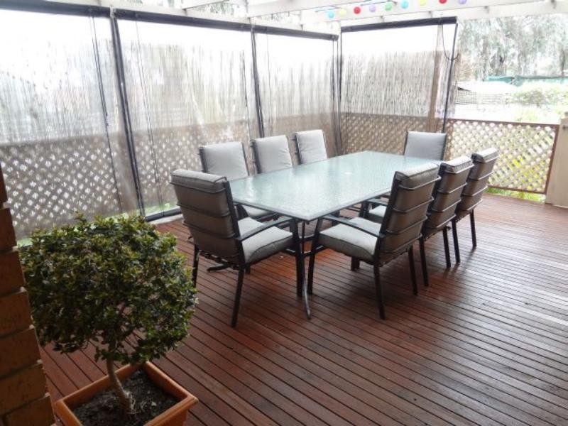 1 Bruce Ct, Para Vista SA 5093