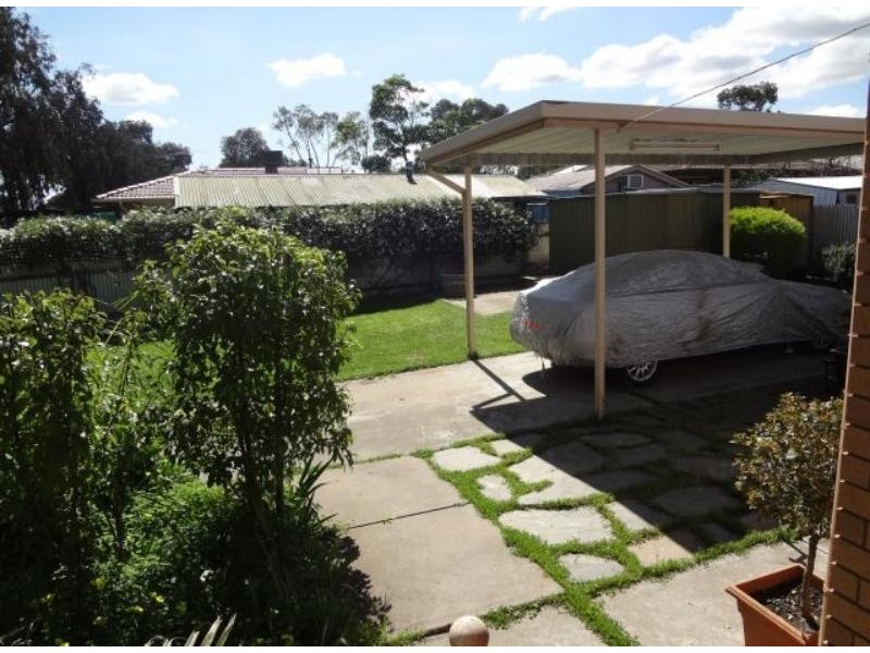 1 Bruce Ct, Para Vista SA 5093