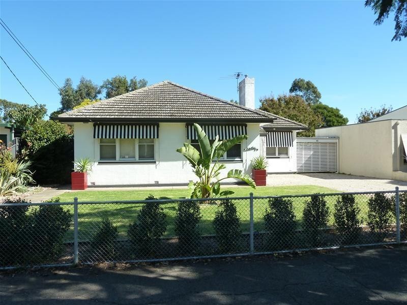 40 Hill Avenue, Cumberland Park SA 5041