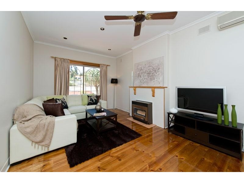 5 Deakin St, Blair Athol SA 5084